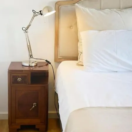 Maria Do Bairro With Balcony And Elevator Apartmán Lisboa