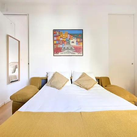 Maria Do Bairro With Balcony And Elevator Appartement Lissabon