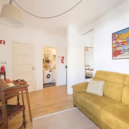 Maria Do Bairro With Balcony And Elevator Appartement Lissabon